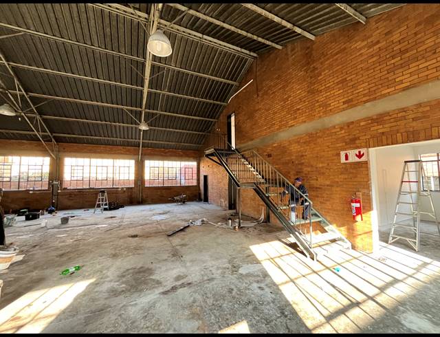 619M² WAREHOUSE TO LET IN EASTLEIGH
